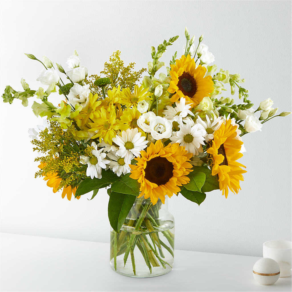 Hello Sunshine Bouquet – Our Flower Shop, Gibsonton FL