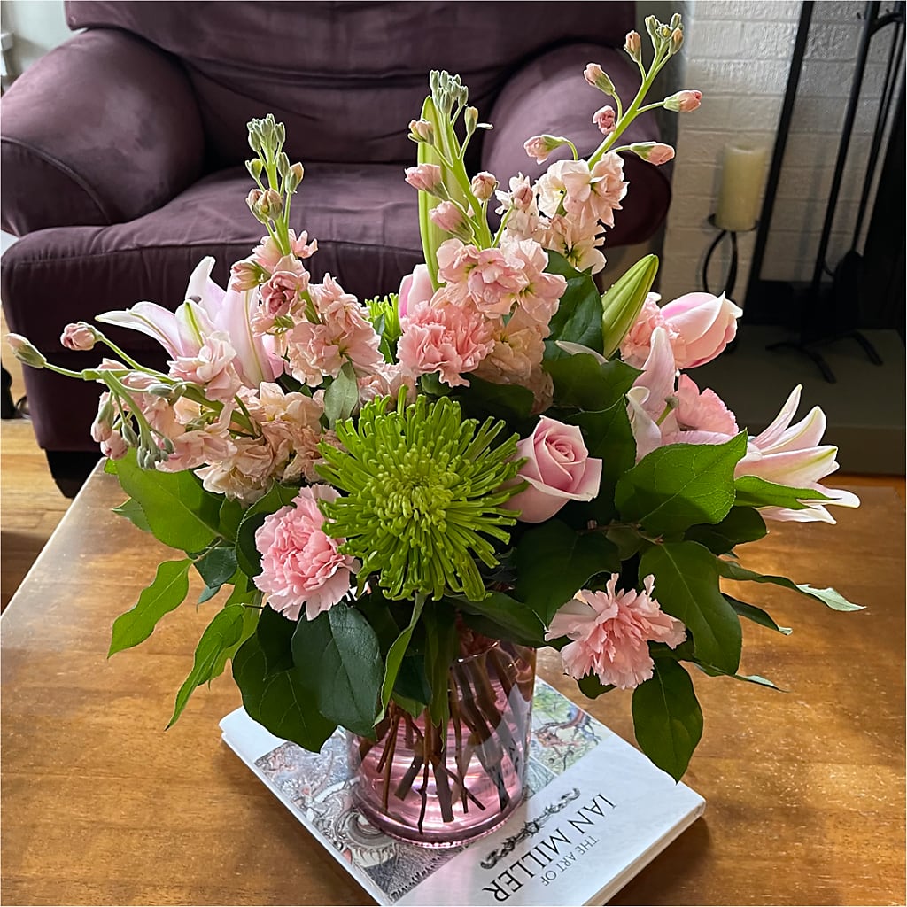 Pretty in Pink Bouquet – Our Flower Shop, Gibsonton FL