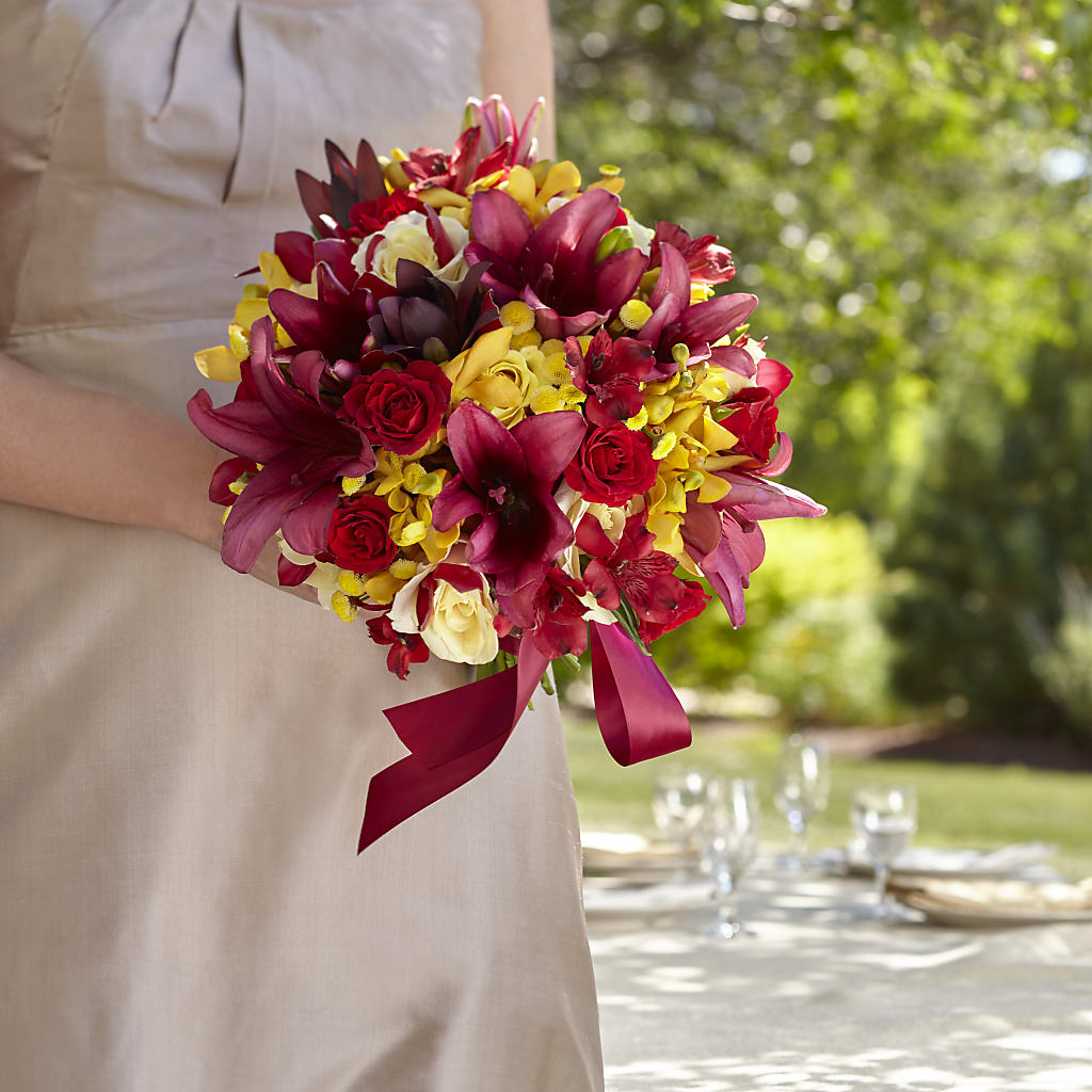 Sunningdale Bouquet – Our Flower Shop, Gibsonton FL