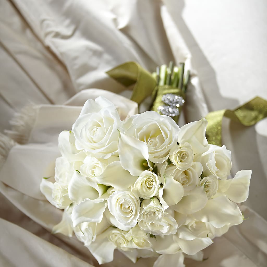 Serene Highness Bouquet – Our Flower Shop, Gibsonton FL