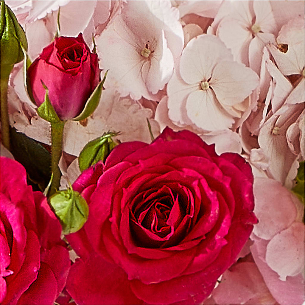 Glitz & Glam Bouquet –  Our Flower Shop, Gibsonton FL