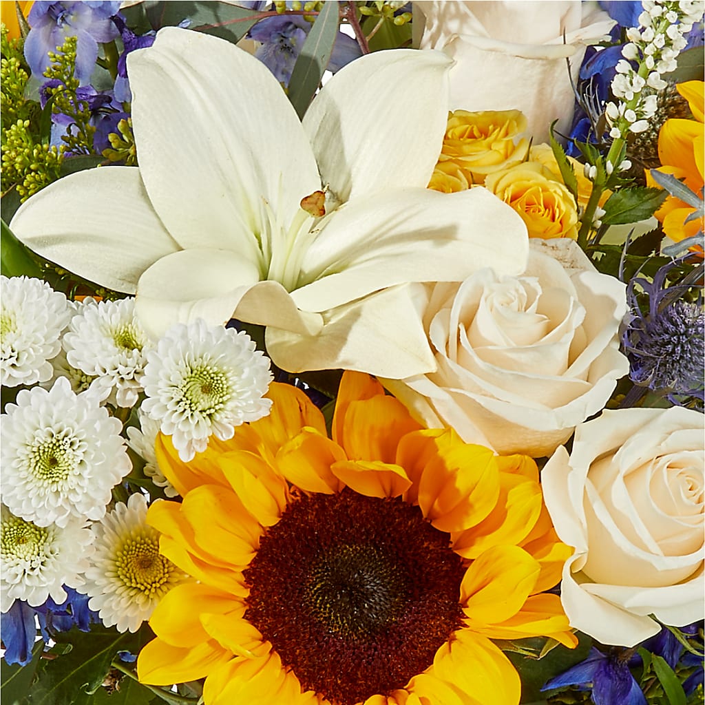 Wonderfully Sunny Bouquet –  Our Flower Shop, Gibsonton FL