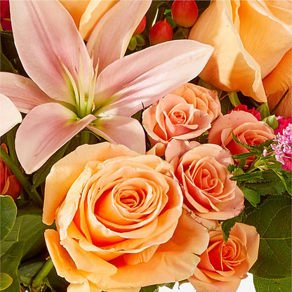 Bisous Bouquet –  Our Flower Shop, Gibsonton FL